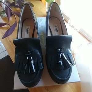 *NWT* Clarks narrative busby folly kilty loafer 6